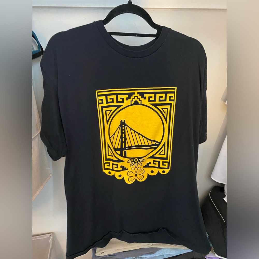 Golden State Warriors graphic design T. Mens large